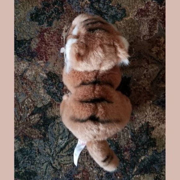 Bengal tiger, small, realistic look, plush toy, WWF soft toy animal by Gund - Picture 4 of 10